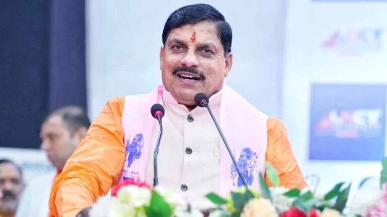 मुख्यमंत्री डॉ. यादव ने कहा- जीएसटी दरों में कटौती का निर्णय सभी सैक्टर के लिए गुलदस्ते के समान