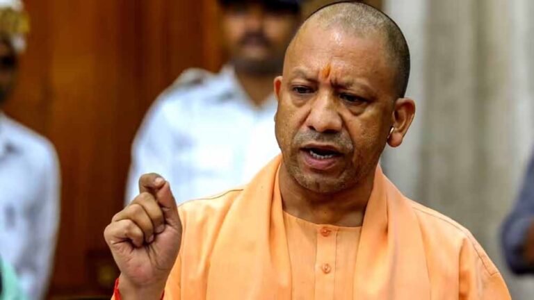 सीएम योगी के निर्देश पर पर्यटन विभाग ने दिव्य और भव्य दीपोत्सव-25 की तैयारियां शुरू कीं