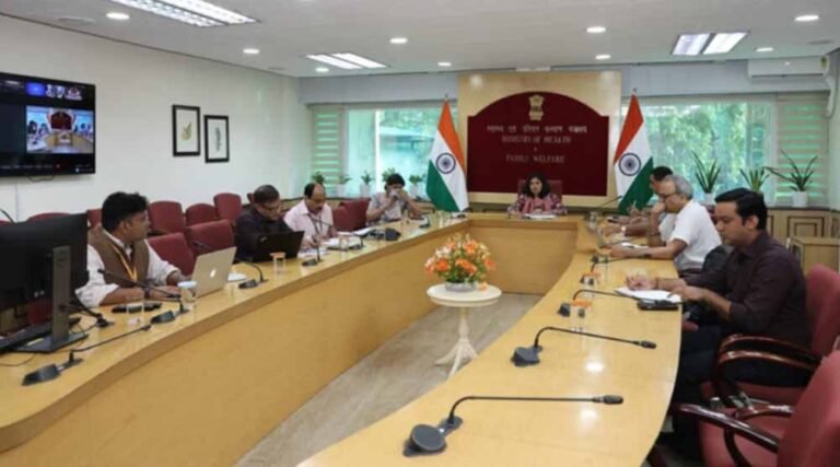 सिरप से मौतों के बाद केंद्र की बड़ी बैठक, राज्यों को पालन के लिए निर्देश