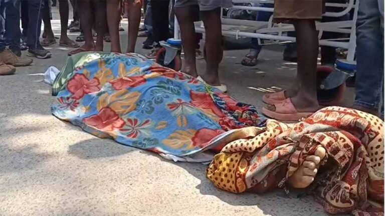 आपात सेवा की बेरूखी ने ली जान: घायल युवक को समय पर नहीं मिली मदद, परिवार ने सड़क पर शव रखकर जताया गुस्सा