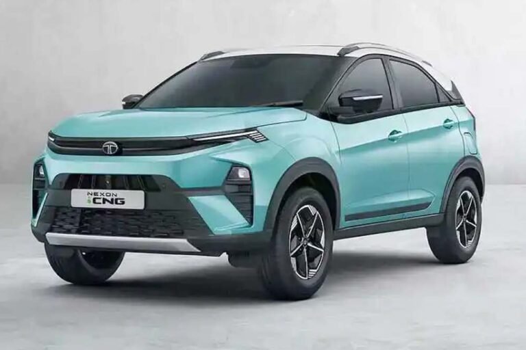 टाटा Nexon की जबरदस्त मांग, ग्राहक हाथ धोकर खरीदने को तैयार
