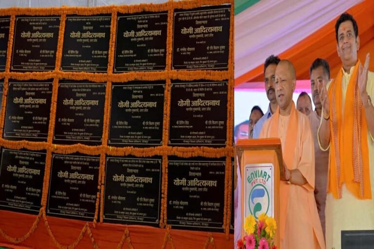 सीएम योगी ने गोरखपुर में 160 परिवारों को सौंपी फ्लैट की चाबी