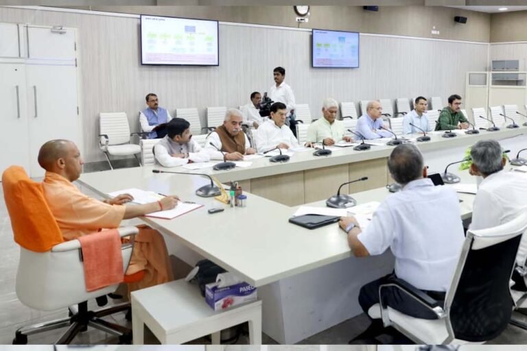 मुंबई, बेंगलुरु, हैदराबाद, चेन्नई और नई दिल्ली में सैटेलाइट इन्वेस्टमेंट प्रमोशन ऑफिस स्थापित किए जाएंगे:CM योगी