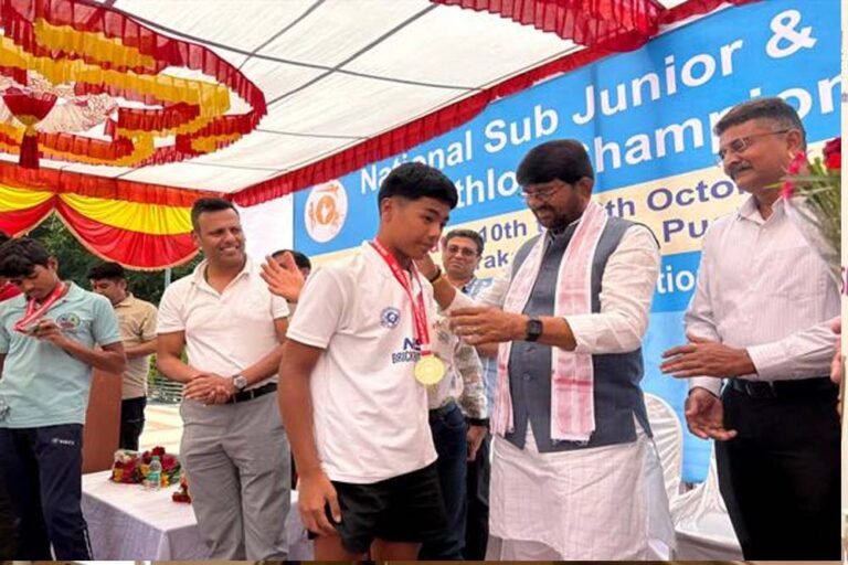 राष्ट्रीय ट्रायथलॉन प्रतियोगिता संपन्न, मंत्री पटेल ने विजेताओं को किया सम्मानित