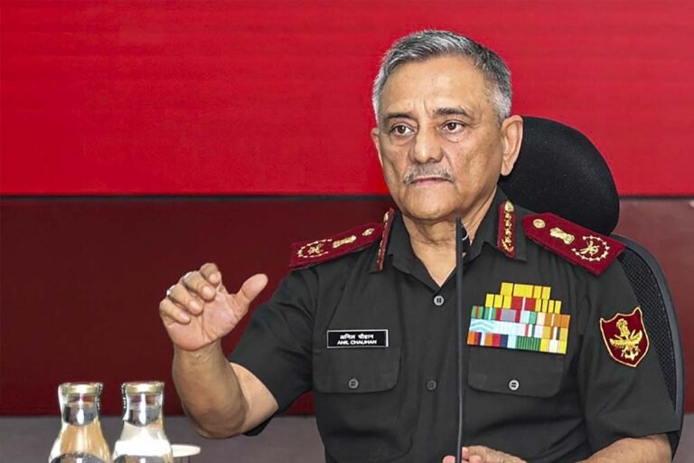 CDS चौहान का बड़ा बयान: ‘आधुनिक युद्ध बदला रूप ले चुका है, भारत आतंकवाद को कभी स्वीकार नहीं करेगा’