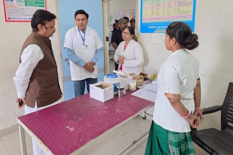 उप मुख्यमंत्री  शुक्ल ने गर्भवती माताओं की शत-प्रतिशत जांच सुनिश्चित करने के दिए निर्देश