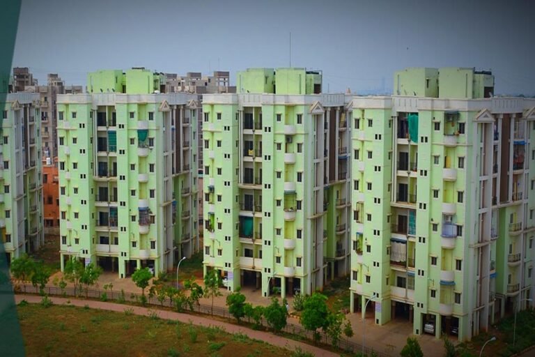 उत्तर बस्तर कांकेर में गृह निर्माण मंडल की पहल, वैध और विकसित कॉलोनी में भवन का सुनहरा अवसर