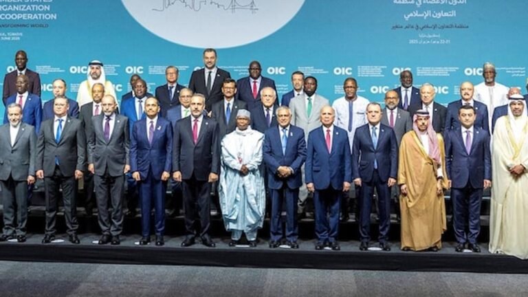 मुस्लिम देशों की नई पसंद भारत, पाकिस्तान हो रहा अलग-थलग — जानिए कारण