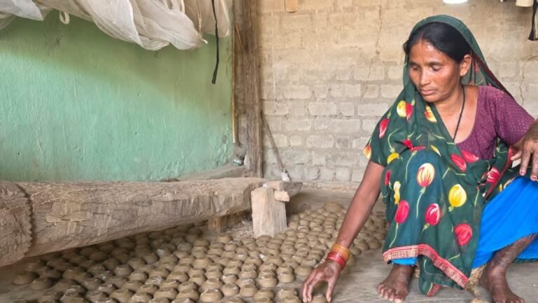 ललमोतिया की दिवाली: मिट्टी के दीयों से रोशन होंगे घर-आंगन, इस बार होगा खास उत्सव