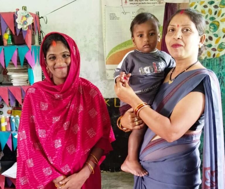 आंगनबाड़ी सेवाओं ने बदली शिवांश की ज़िंदगी, कुपोषण से मिली मुक्ति