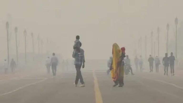 खराब हवा से देश में बढ़ी मौतें, सालाना 20 लाख लोग समय से पहले गंवा रहे जान: रिपोर्ट