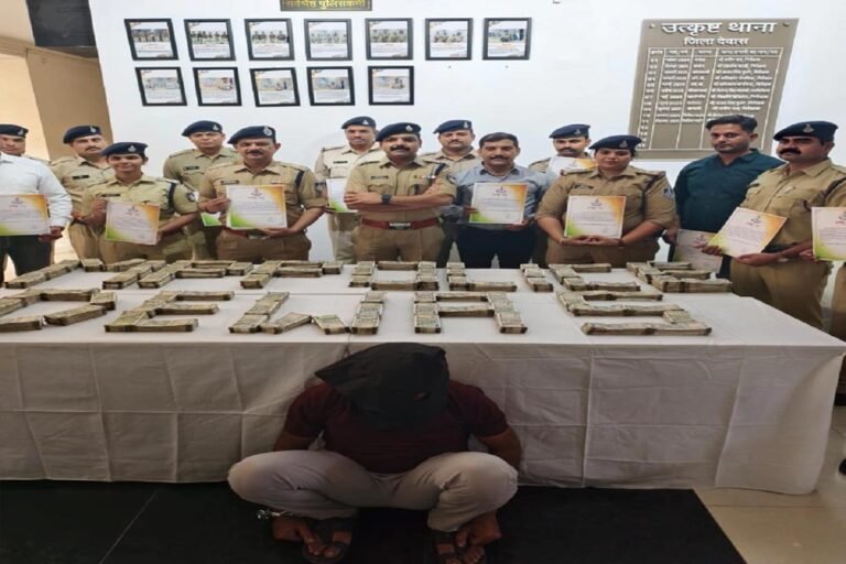 इंदौर बस चोरी मामला: 500-500 के नोटों की 250 गड्डियां चोरी, देवास पुलिस ने किया खुलासा