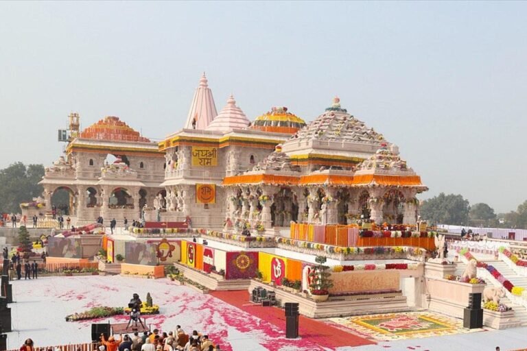 इतिहास में नया अध्याय: राम मंदिर निर्माण हुआ पूरा, रामलला और अन्य भगवानों की भी प्रतिष्ठा