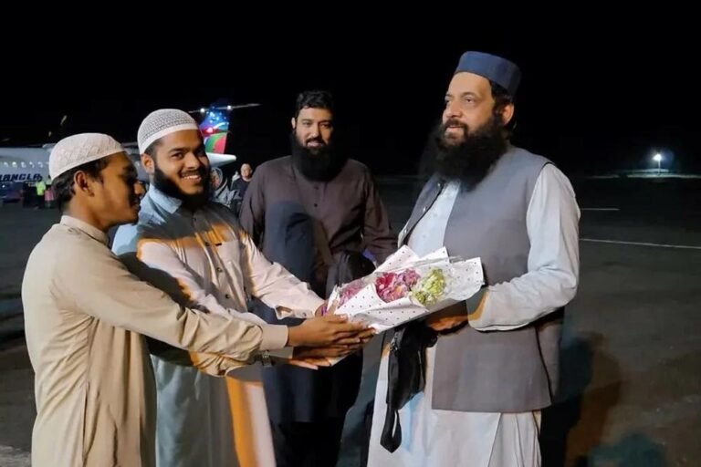 भारतीय सीमा के पास हाफिज सईद और सहयोगियों की सक्रियता, बांग्लादेश में डेरा डाला