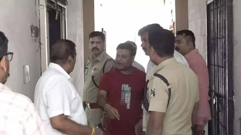 86 किलो चांदी का पर्दाफाश : सारफा कारोबारी ने खुद बुना जाल