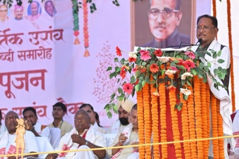 जनजातीय समाज के उत्थान के लिए समर्पित जीवन — मुख्यमंत्री ने याद किया बाबा कार्तिक उरांव को