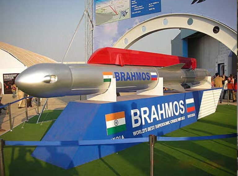BrahMos का नया वेरिएंट: भारत-रूस की साझेदारी से बनेगी Mach 4.5 रफ्तार की मिसाइल, रक्षा क्षमता में वृद्धि