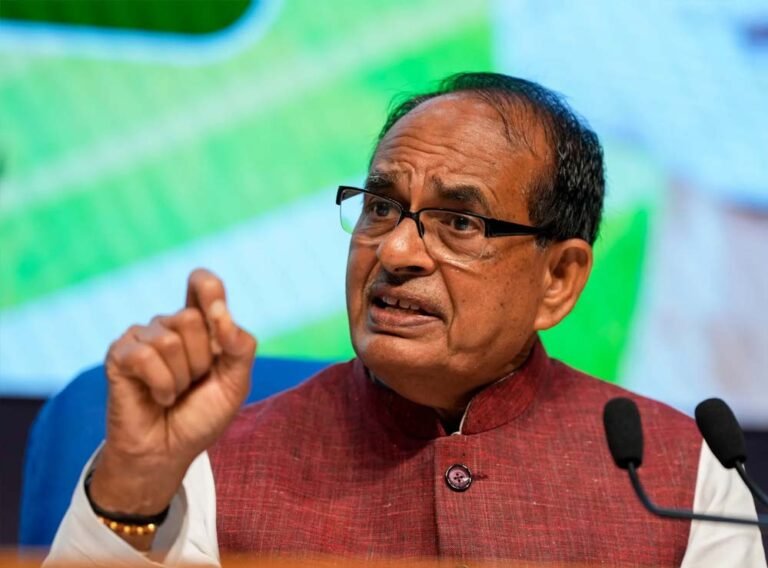 शिवराज सिंह चौहान का बयान: बिहार में कुर्सी के लिए मानवता की हानि, किडनी देने वाली बेटी की अनदेखी