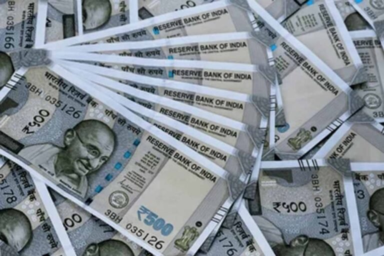 जयपुर में नकली नोटों का बड़ा खुलासा, SOG की रेड में 43 लाख की फर्जी करेंसी जब्त