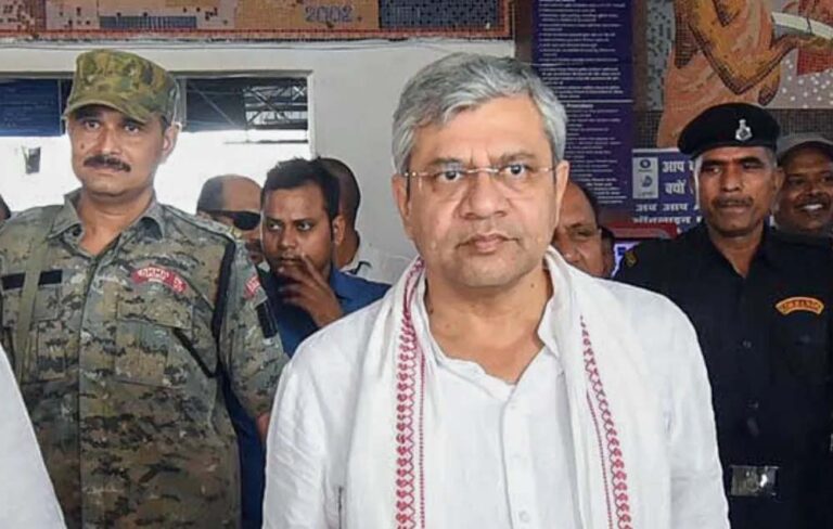 रेल नेटवर्क का विस्तार: केंद्र ने ₹24,634 करोड़ के प्रोजेक्ट्स को दी मंजूरी, 18 जिलों को मिलेगा फायदा