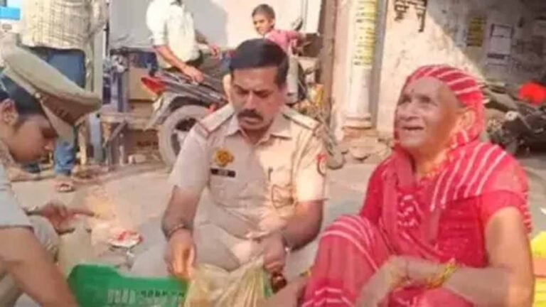 दीपावली का असली जादू: थानेदार ने खरीद लिए सारे बचे हुए दीये, बूढ़ी माता की खुशी लौट आई