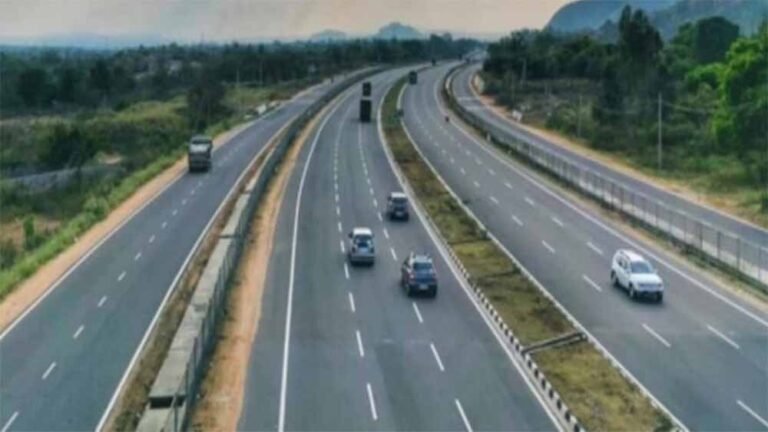 दो बार हुई असफल कोशिश, अब FNG एक्सप्रेसवे की सफाई में खर्च होंगे 23 करोड़