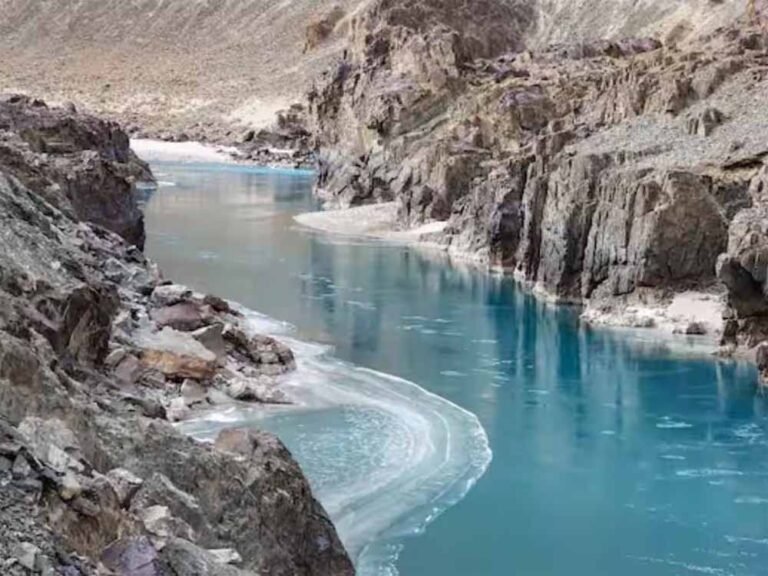 भारत के बाद अब अफगानिस्तान का जल प्रहार, कुनार नदी पर बांध से सूखेगा पाकिस्तान