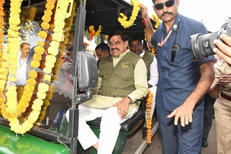 मुख्यमंत्री ने वन विहार राष्ट्रीय उद्यान में किया राज्य स्तरीय वन्य जीव सप्ताह-2025 का शुभारंभ