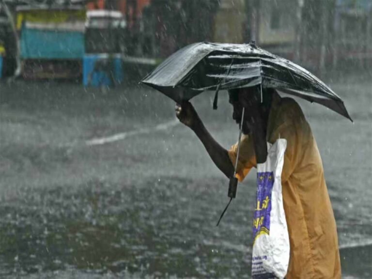 100 KM/H की गति से तांडव करता चक्रवात ‘शक्ति’, मौसम विभाग ने जारी किया हाई अलर्ट