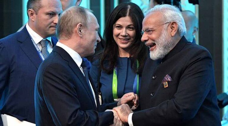 भारत-अर्कटिक कनेक्शन: पुतिन की पहल से चीन को टक्कर, बर्फीले मार्ग की अहमियत