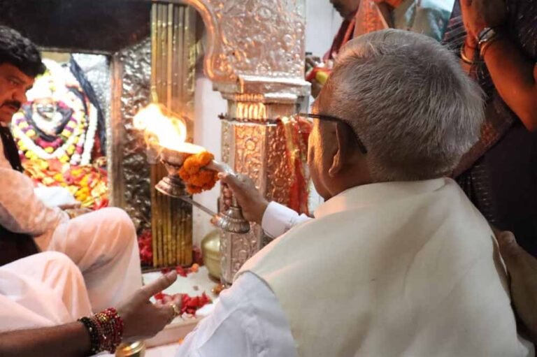 दीक्षांत समारोह में 37 पीएचडी, 540 स्नातक, 222 स्नातकोत्तर विद्यार्थियों ने प्राप्त की उपाधि