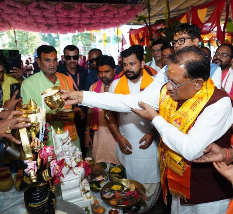 हमारी सरकार सुशासन और पारदर्शिता के प्रति प्रतिबद्ध : मुख्यमंत्री विष्णु देव साय