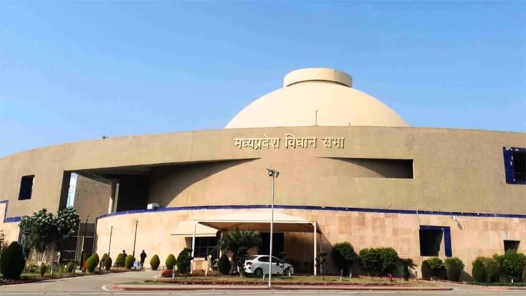 भविष्य की राजनीति: MP के विधायक होंगे डिजिटल, वीडियो कॉन्फ्रेंसिंग से होंगे जुड़े