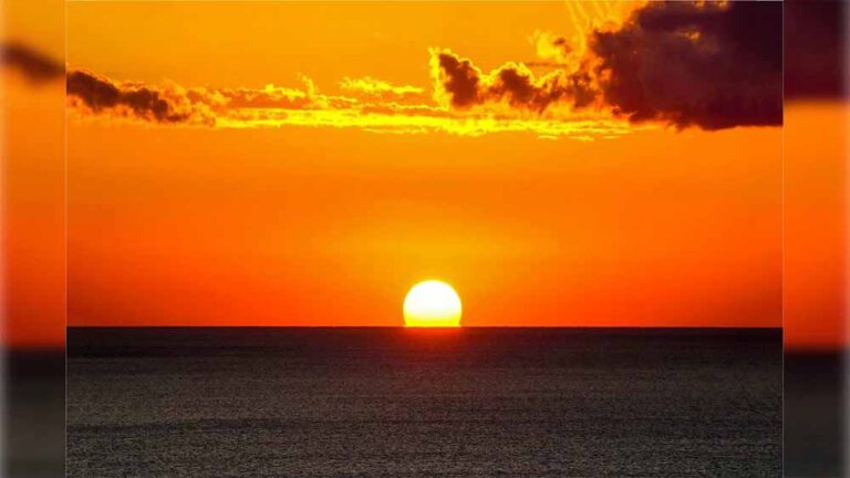 शाम के बाद इन कामों से रहें दूर, नहीं तो चली जाती है घर की लक्ष्मी!