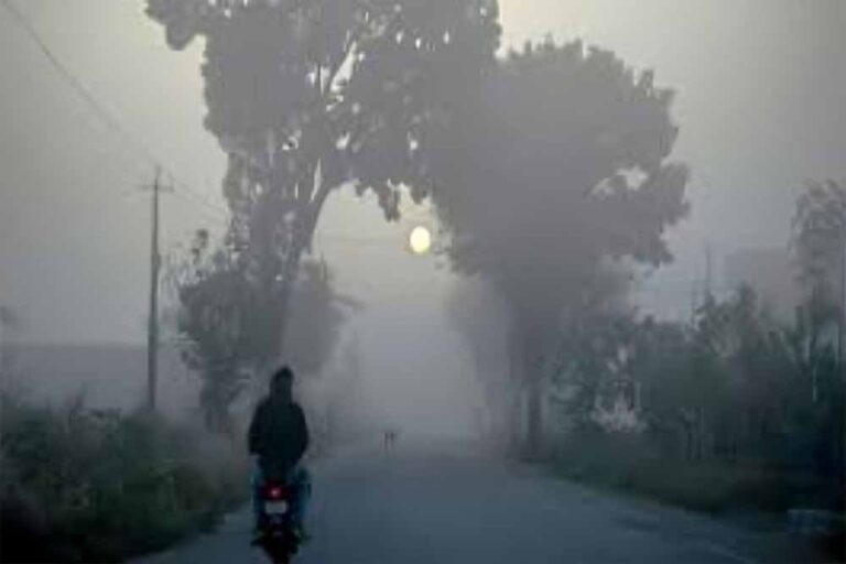 राजस्थान में बढ़ी सर्दी की आहट, कई जिलों में बारिश का अंदेशा