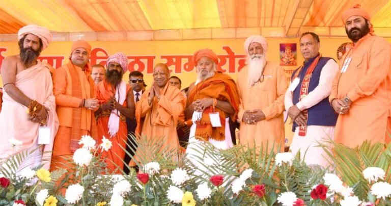 बेटियों के साथ खिलवाड़ सहन नहीं: योगी आदित्यनाथ