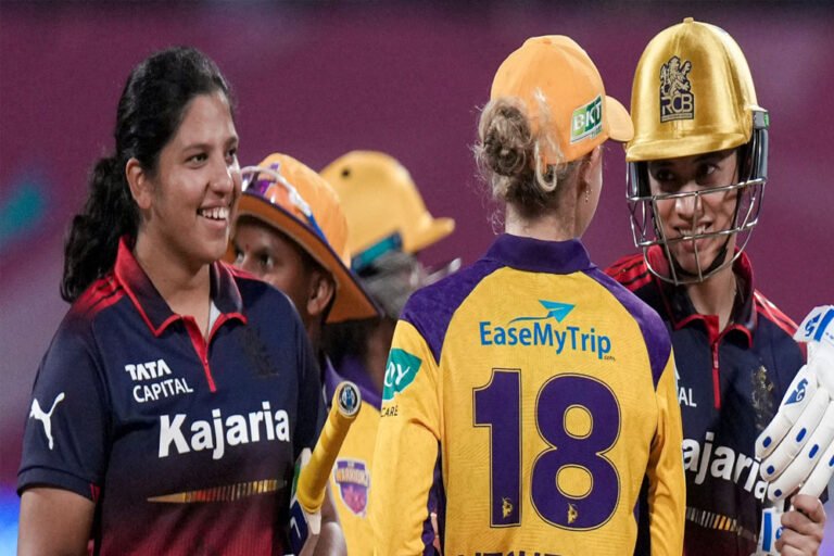 WPL 2026: आरसीबी ने यूपी को 9 विकेट से हराया, ग्रेस हैरिस की 85 रन की तूफानी पारी, मंधाना ने 47 रन बनाए