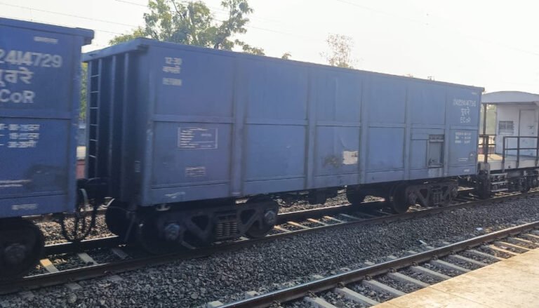 100+ वैगन के साथ WCR ने चलायी सबसे लंबी अनब्रोकन मालगाड़ी, रचा नया रिकॉर्ड