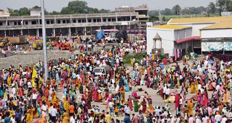 कुबेरेश्वरधाम में मकर संक्रांति पर विशेष आयोजन, 5100 तिल-गुड़ लड्डुओं से बनेगा शिव भोग