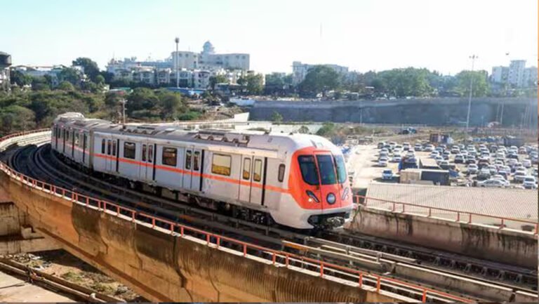 भोपाल मेट्रो का सफर होगा और भी स्मार्ट, स्मार्ट कार्ड और क्यूआर कोड से मिलेगा सुविधा