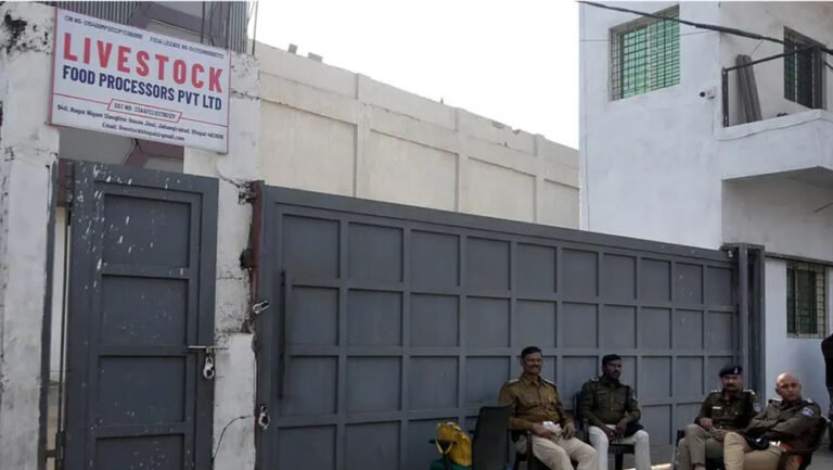 असलम चमड़ा का साम्राज्य: स्लॉटर हाउस अफसरों की मदद और सिस्टम की छांव में कैसे बढ़ा कारोबार