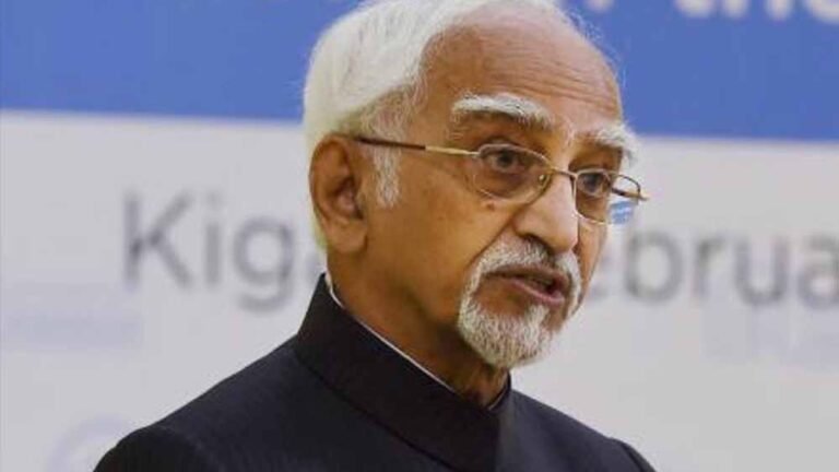 ‘गजनवी भारतीय लुटेरा था’—हामिद अंसारी के विवादित बयान से सियासत गरम, BJP ने कांग्रेस को घेरा