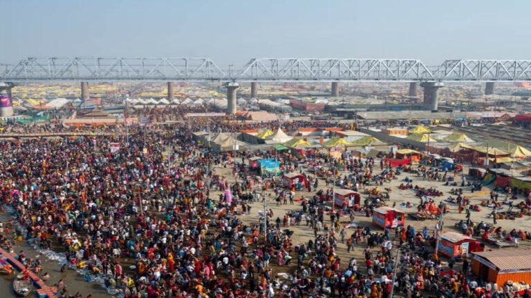 माघ मेला शुरू, जानिए इस साल के पवित्र स्नान की तारीखें और उनके पुण्य लाभ