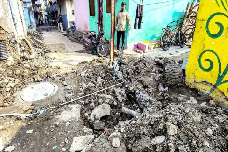 इंदौर में डायरिया की हालत गंभीर, 516 बोरिंग का पानी रोकने के बाद 398 मरीज, 9 हजार से अधिक की स्क्रीनिंग