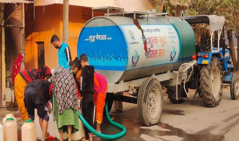 इंदौर में जल संकट का भयावह परिणाम: दूषित पानी से 20 लोगों की मौत, 18 को मुआवजा, 16 ICU में