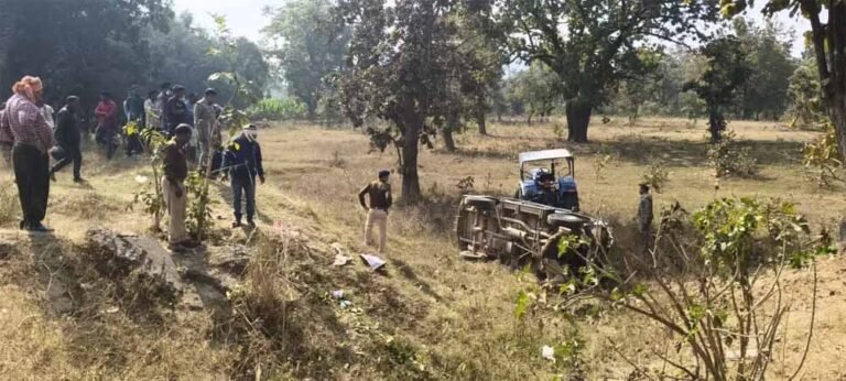 कांकेर में टैक्सी नाले में गिरने से दो लोगों की मौत