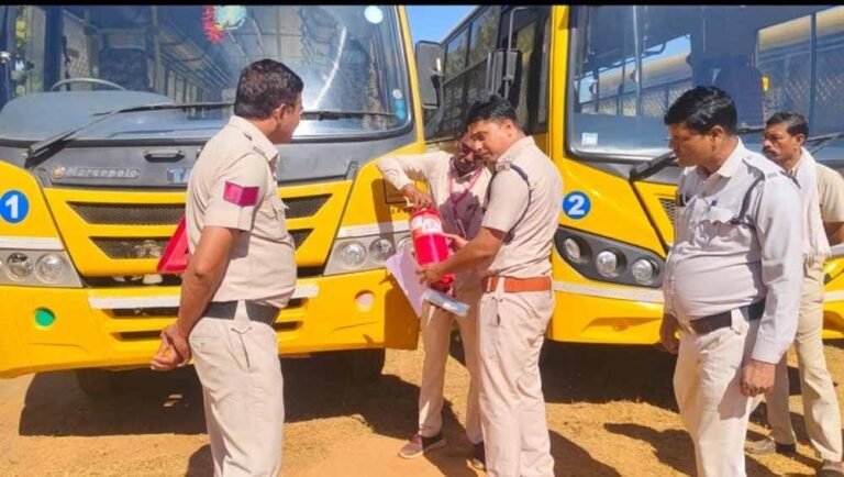 स्कूली बच्चों की सुरक्षा को लेकर 50 बसों की हुई जांच