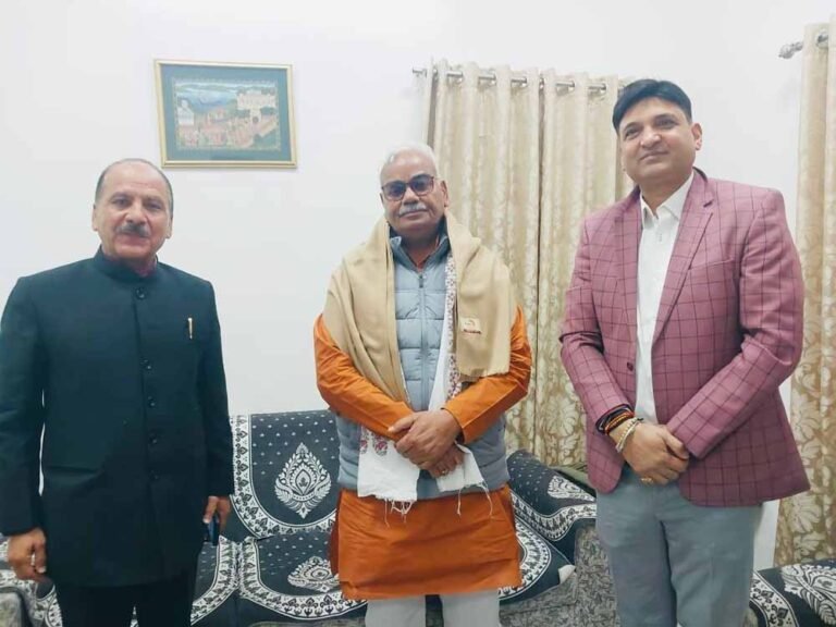 शिक्षा राज़्यमंत्री मदन दिलावर से शहर के प्रबुद्धजनों ने की शिष्टाचार भेंट’