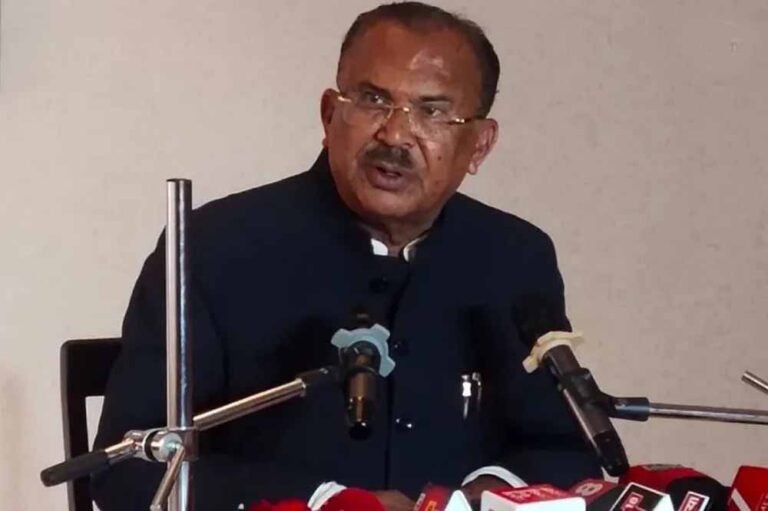 बजट सत्र से पहले देवनानी ने गहलोत और जूली को दिया खरा जवाब