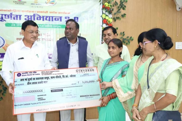 जनप्रतिनिधियों व अधिकारियों के सहयोग से संपूर्णता अभियान 2.0 सफल होगा: देवांगन